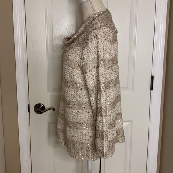 Nue Options Cowl Neck Sweater - Picture 3 of 7